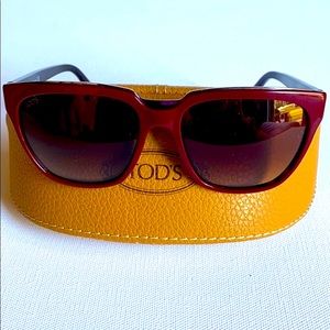 Tods Women's Square Red Sunglasses